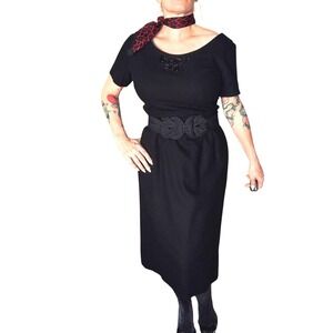 Vintage 1960s Black Beaded Floral Sheath Dress Mid Century Wiggle Cocktail 14